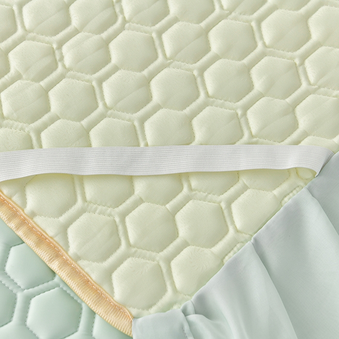 91家纺网 家纺一手货源 找家纺 畅畅家纺 2026新夏季款凉感丝乳胶床裙凉席两件套三件套唯美系列 唯美-青柠绿