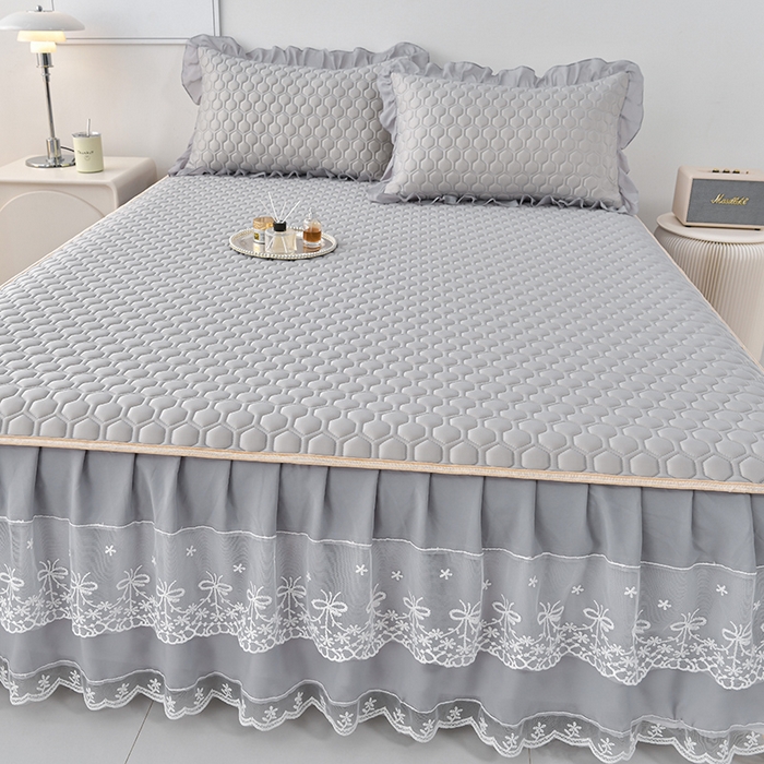 91家纺网 家纺一手货源 找家纺 畅畅家纺 2026新夏季款凉感丝乳胶床裙凉席两件套三件套唯美系列 唯美-经典灰