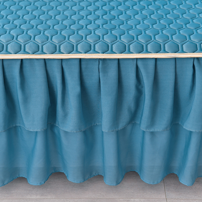 91家纺网 家纺一手货源 找家纺 （总）畅畅家纺 2026新款凉感丝纯色双层边乳胶床裙凉席两件套三件套足球花系列