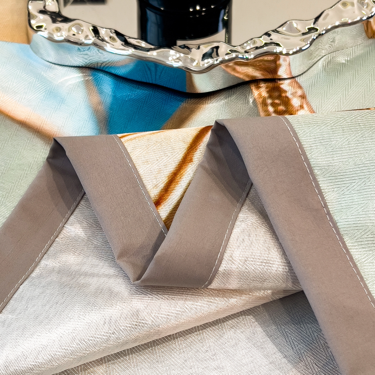 91家纺网 家纺一手货源 找家纺 许林家纺 2026爆款数码印花大版高克重冰丝凉席 四季花