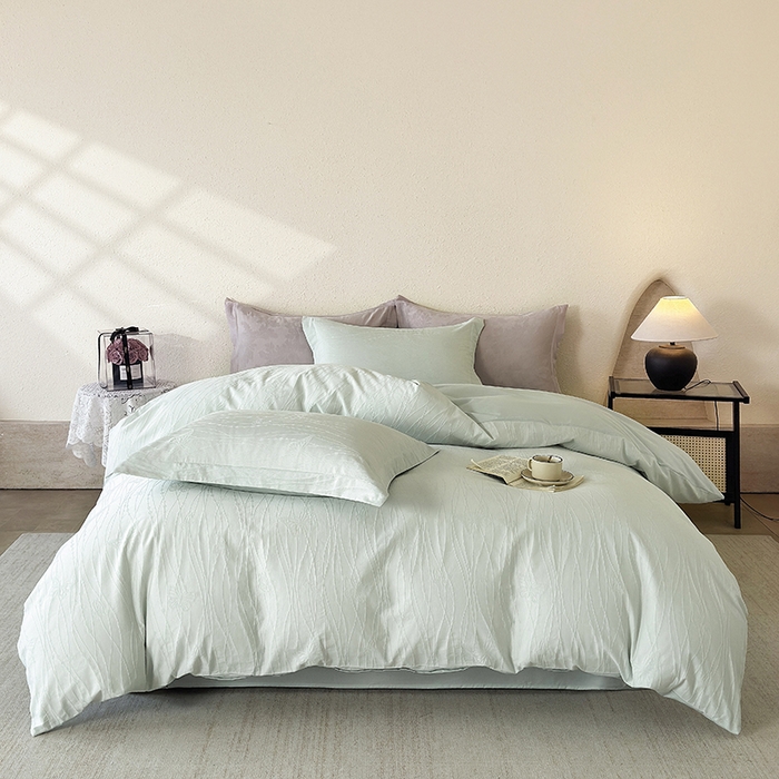 91家纺网 家纺一手货源 找家纺 宜家坊 2026新款全棉60S长绒棉立体厚织提花单被套 蝶梦-湖水绿