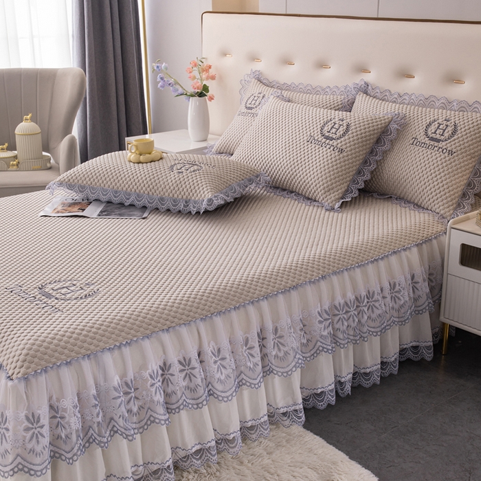 91家纺网 家纺一手货源 找家纺 优姿家纺 2025新款500克冰豆豆床裙凉席三件套 奶油咖