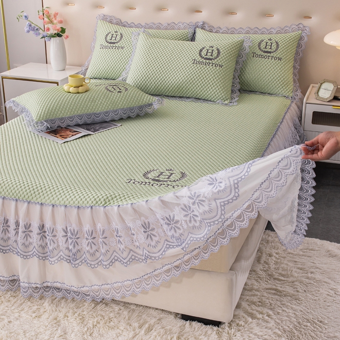 91家纺网 家纺一手货源 找家纺 优姿家纺 2025新款500克冰豆豆床裙凉席三件套 青草绿