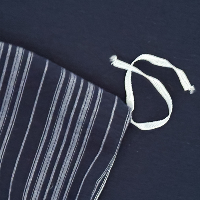 91家纺网 家纺一手货源 找家纺 对白 2026春夏新款专版全棉纯棉色织水洗棉四件套-极繁主义系列 极繁主义-藏青条纹+藏青