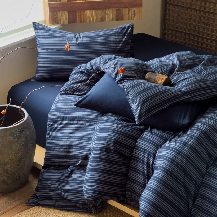 91家纺网 家纺一手货源 找家纺 对白 2026春夏新款专版全棉纯棉色织水洗棉四件套-极繁主义系列 极繁主义-藏青条纹+藏青