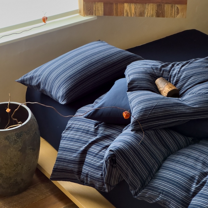 91家纺网 家纺一手货源 找家纺 对白 2026春夏新款专版全棉纯棉色织水洗棉四件套-极繁主义系列 极繁主义-藏青条纹+藏青