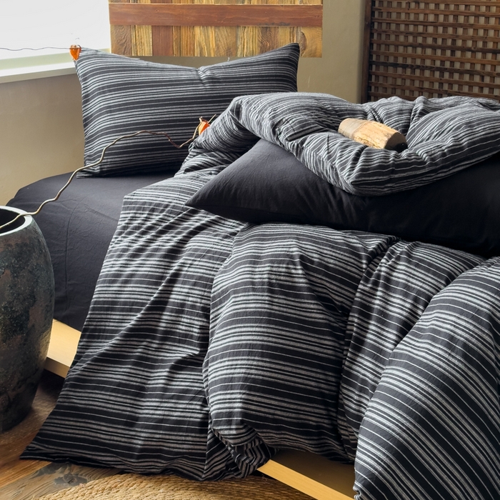 91家纺网 家纺一手货源 找家纺 对白 2026春夏新款专版全棉纯棉色织水洗棉四件套-极繁主义系列 极繁主义-黑条纹+黑