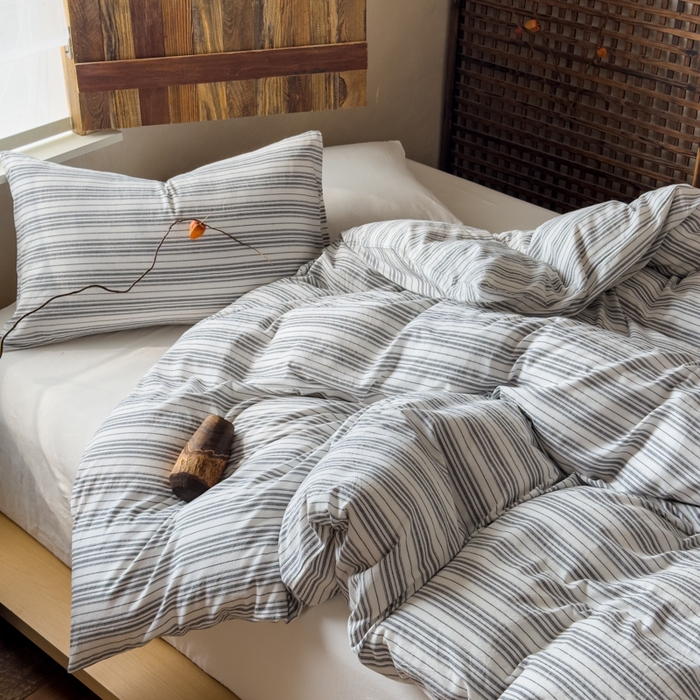 91家纺网 家纺一手货源 找家纺 对白 2026春夏新款专版全棉纯棉色织水洗棉四件套-极繁主义系列 极繁主义-白条纹+白