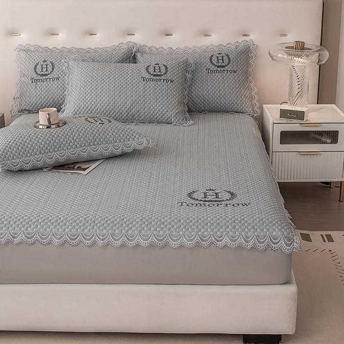 91家纺网 家纺一手货源 找家纺 优姿家纺 2025新款500克豆豆席子凉席床笠款三件套 高级灰