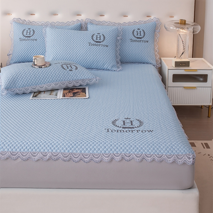 91家纺网 家纺一手货源 找家纺 优姿家纺 2025新款500克豆豆席子凉席床笠款三件套 天空蓝