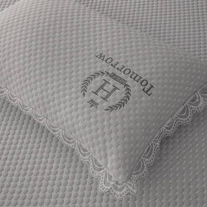 91家纺网 家纺一手货源 找家纺 优姿家纺 2025新款500克豆豆席子凉席床笠款三件套 高级灰