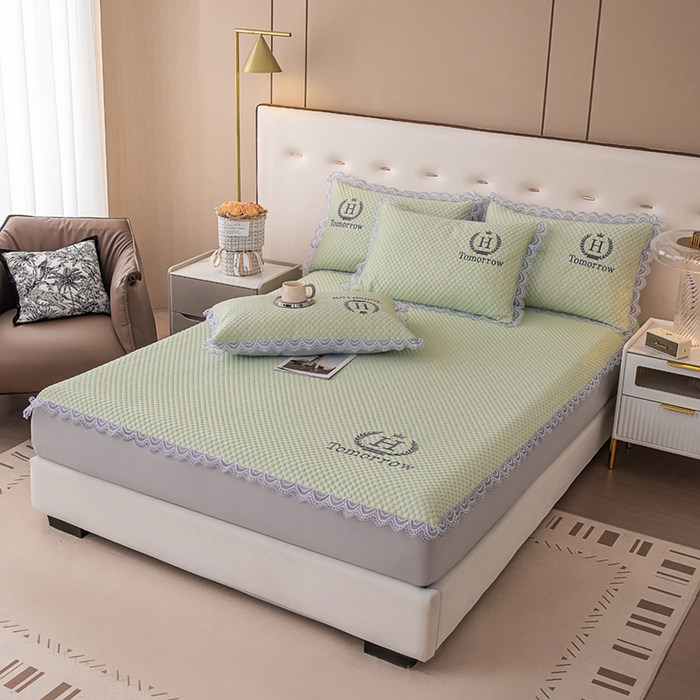 91家纺网 家纺一手货源 找家纺 优姿家纺 2025新款500克豆豆席子凉席床笠款三件套 青春绿