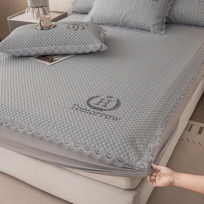 91家纺网 家纺一手货源 找家纺 优姿家纺 2025新款500克豆豆席子凉席床笠款三件套 高级灰