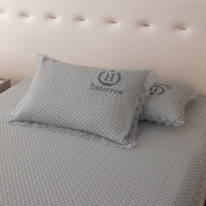 91家纺网 家纺一手货源 找家纺 优姿家纺 2025新款500克豆豆席子凉席床笠款三件套 高级灰