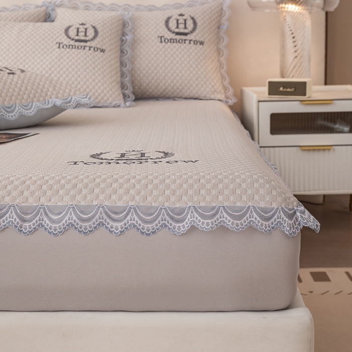 91家纺网 家纺一手货源 找家纺 优姿家纺 2025新款500克豆豆席子凉席床笠款三件套 奶油咖