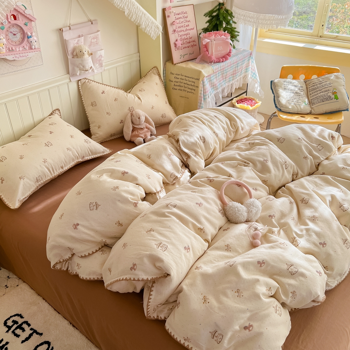 91家纺网 家纺一手货源 找家纺 金丝鸟家纺 2026新款全棉纯棉双层纱贝壳边款四件套 时光木马