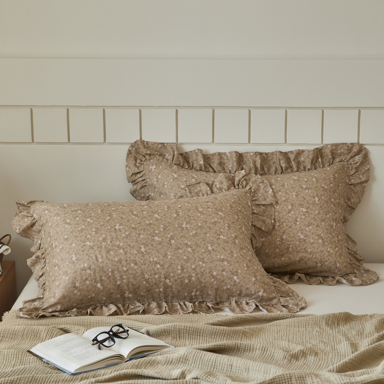 百寐 2026全棉双层纱A类纯棉纱布花边加大50*80枕套48*74/40*60枕芯保护套 典雅茶韵