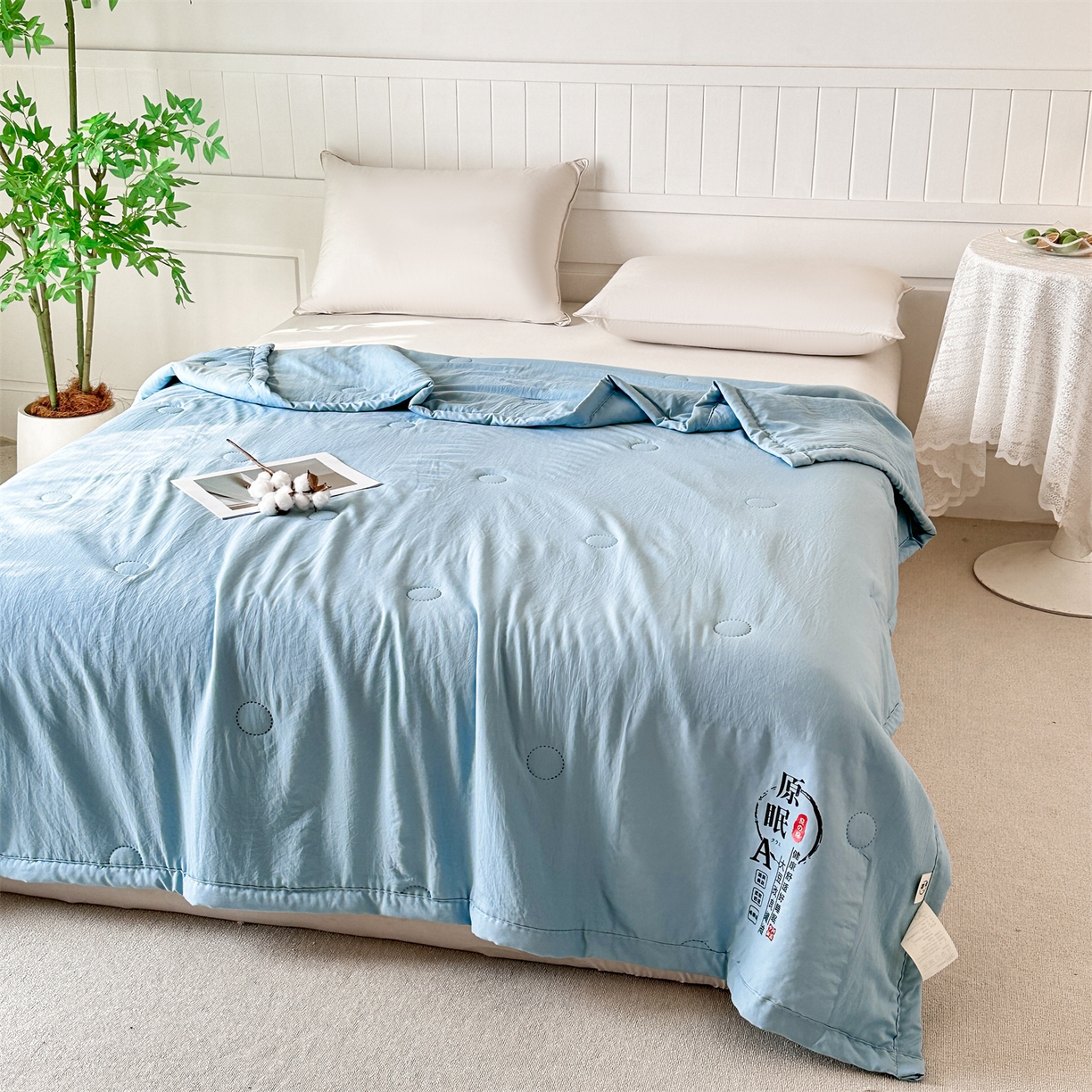 91家纺网 家纺一手货源 找家纺 伊凡 2026新款纯色夏凉被空调被子薄盖毯被 蓝绿