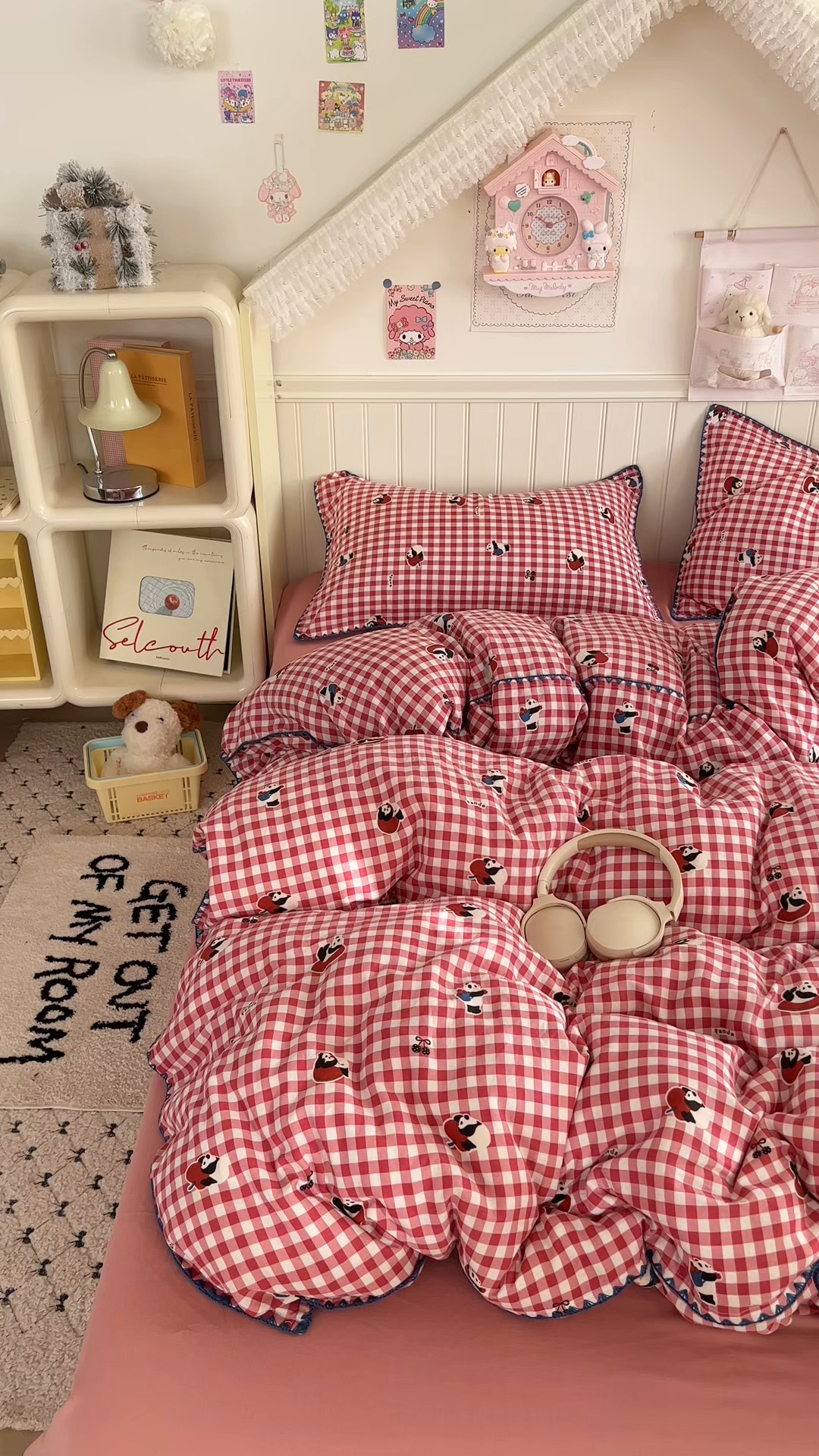 91家纺网 家纺一手货源 找家纺 金丝鸟家纺 2026新款全棉纯棉双层纱贝壳边款四件套 熊猫果果