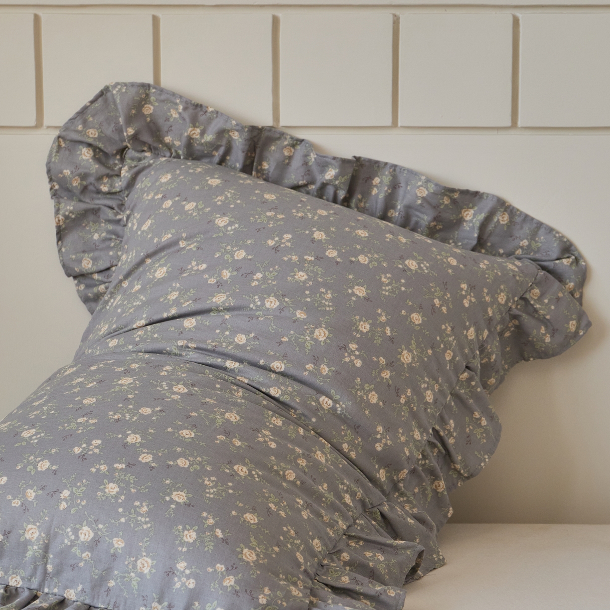 91家纺网 家纺一手货源 找家纺 百寐 2026全棉双层纱A类纯棉纱布花边加大50*80枕套48*74/40*60枕芯保护套 暮光之城