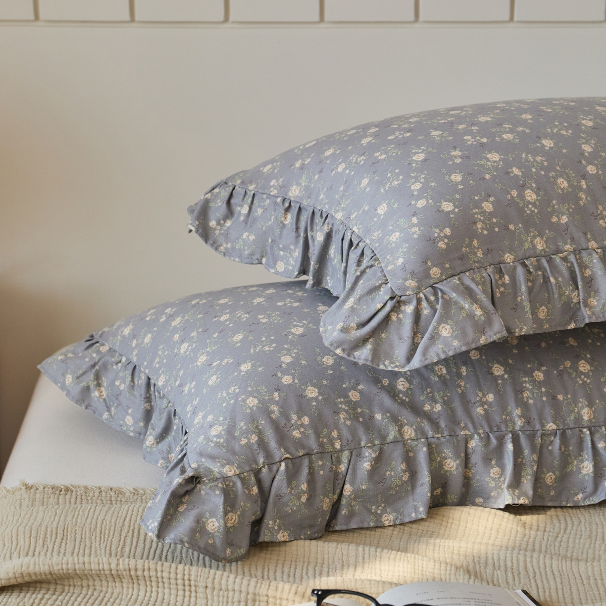 91家纺网 家纺一手货源 找家纺 百寐 2026全棉双层纱A类纯棉纱布花边加大50*80枕套48*74/40*60枕芯保护套 暮光之城