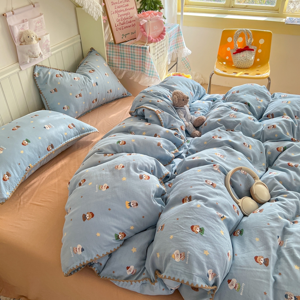 91家纺网 家纺一手货源 找家纺 金丝鸟家纺 2026新款全棉纯棉双层纱贝壳边款四件套 眼睛家族 蓝