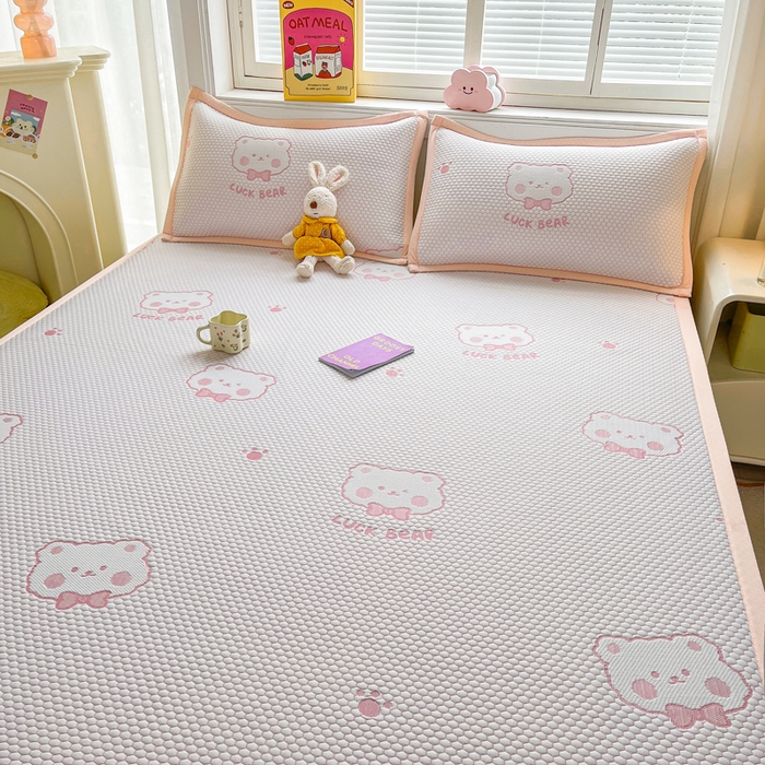 91家纺网 家纺一手货源 找家纺 梵朴 2026新款直播A类冰豆豆凉席三件套凉豆豆软凉席可机洗空调席子-升级抗起球 LUCK熊-粉