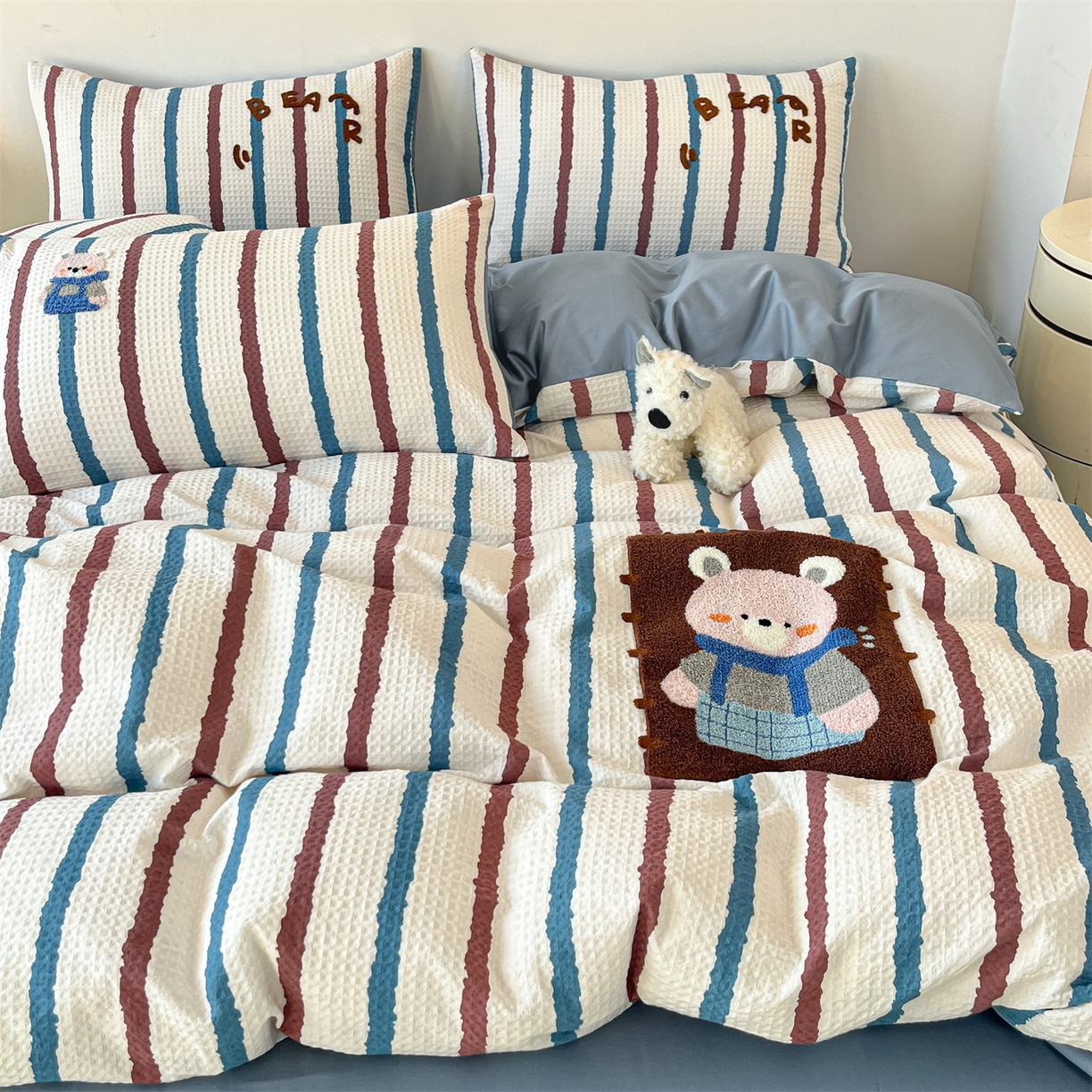 91家纺网 家纺一手货源 找家纺 （总）眷恋家纺 2026新款全棉纯棉A版华夫格B版40支毛巾绣四件套