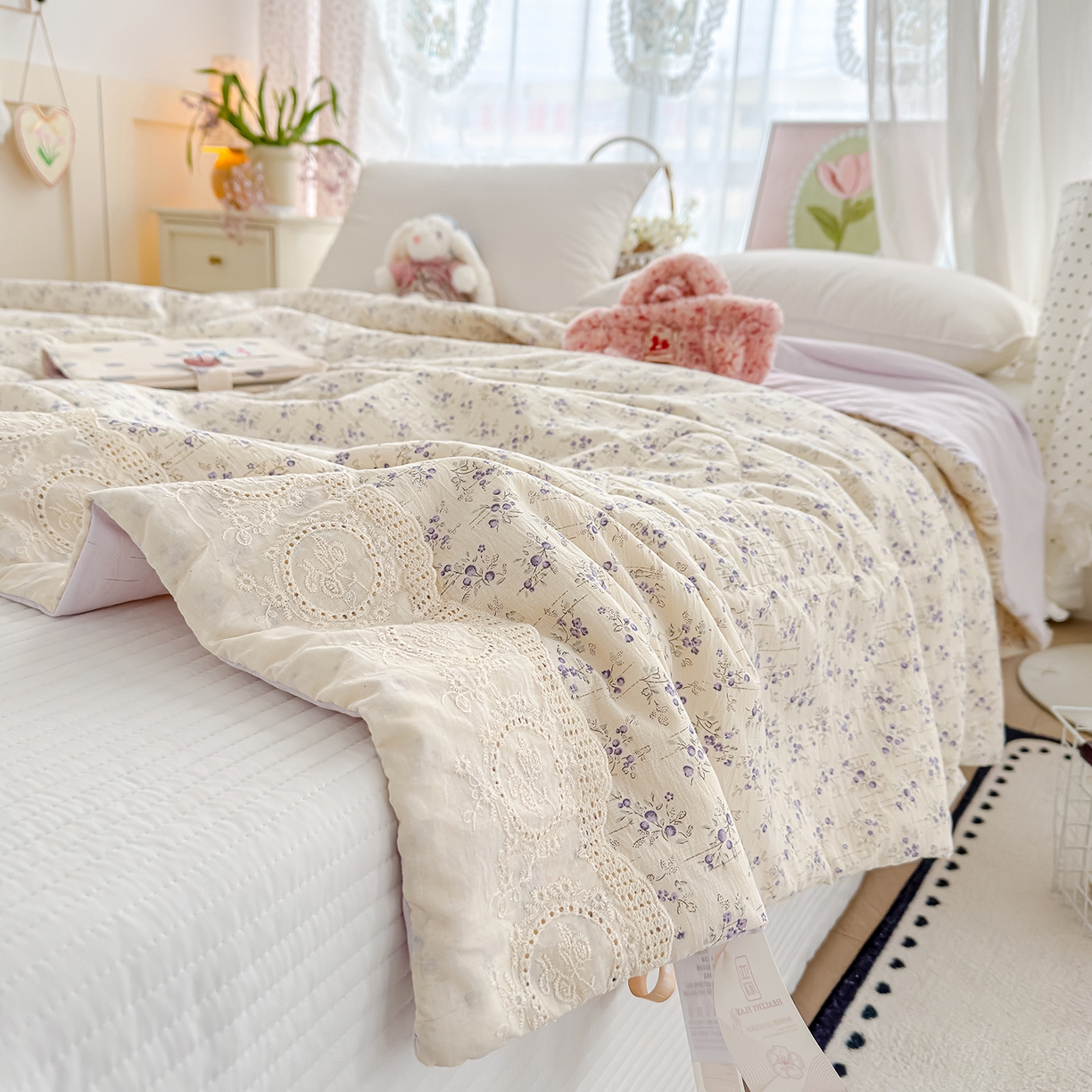 91家纺网 家纺一手货源 找家纺 芯恋家居 2026新款亚麻风云感花边夏被夏凉被空调被春秋被 向晚