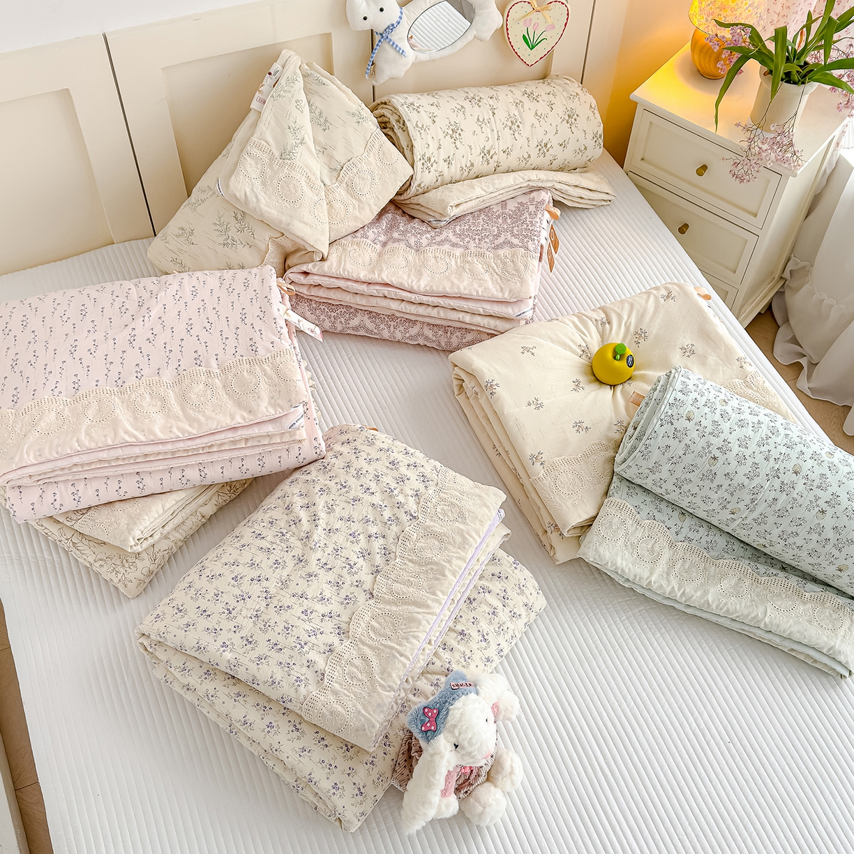 91家纺网 家纺一手货源 找家纺 （总）芯恋家居 2026新款亚麻风云感花边夏被夏凉被空调被春秋被