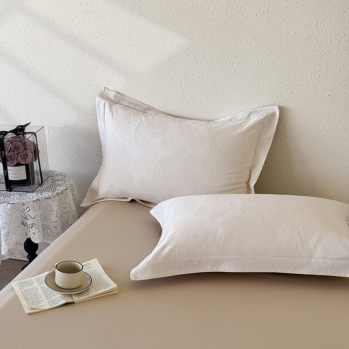 宜家坊 2026新款全棉60S长绒棉立体厚织提花单枕套 腰果-米杏