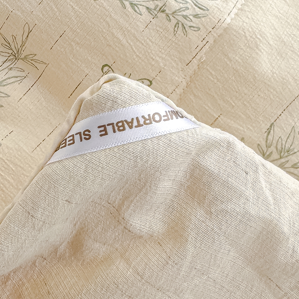 91家纺网 家纺一手货源 找家纺 芯恋家居 2026新款亚麻风云感花边夏被夏凉被空调被春秋被 摇曳