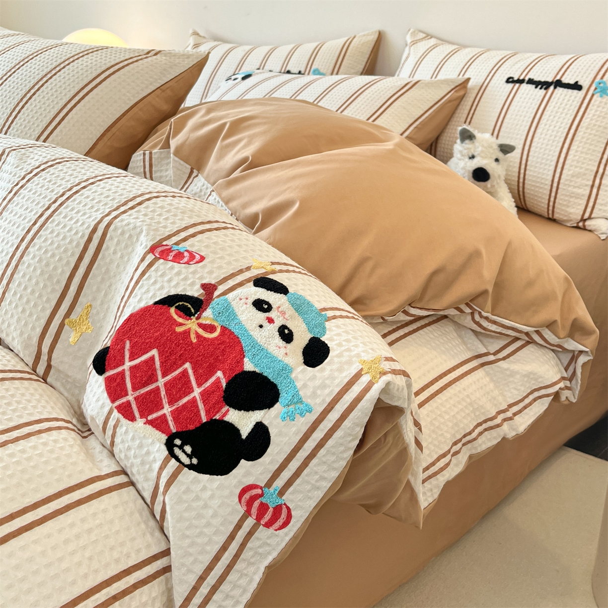 91家纺网 家纺一手货源 找家纺 （总）眷恋家纺 2026新款全棉纯棉A版华夫格B版40支毛巾绣四件套