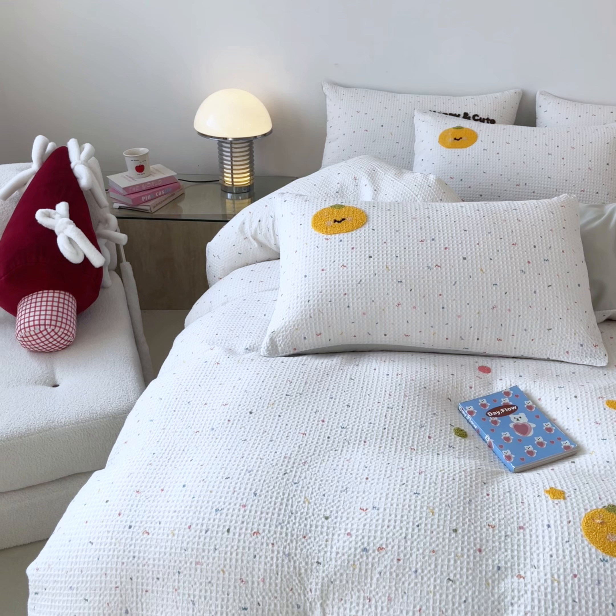 91家纺网 家纺一手货源 找家纺 眷恋家纺 2026新款全棉纯棉A版华夫格B版40支毛巾绣四件套 波点柿子