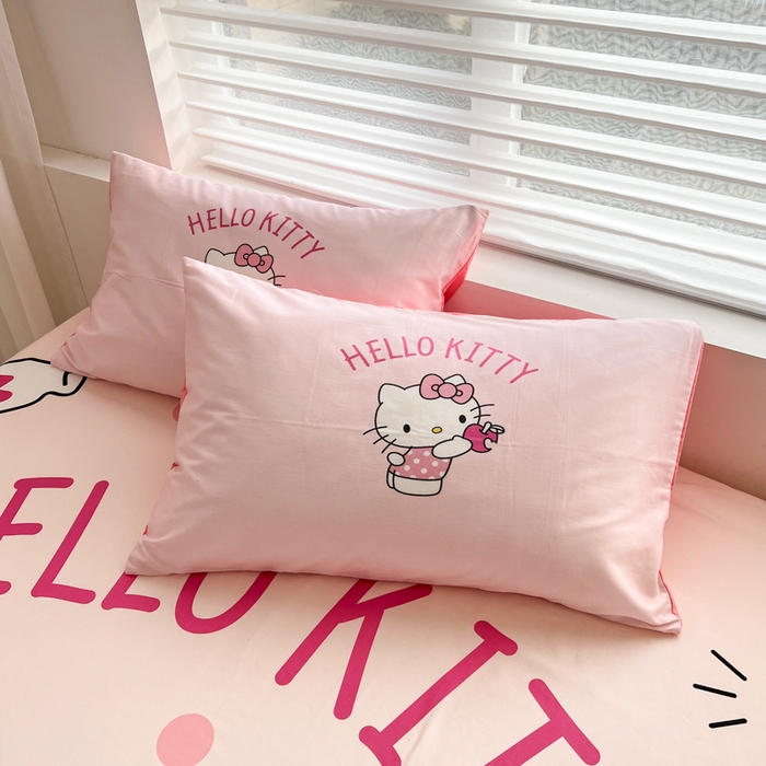 91家纺网 家纺一手货源 找家纺 孩子王家纺 2026新款卡通全棉正版授权大版三丽鸥系列四件套单品单床笠（含防伪码） 时尚KT