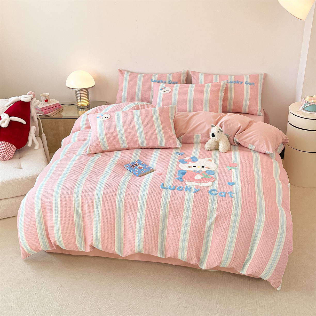 91家纺网 家纺一手货源 找家纺 眷恋家纺 2026新款全棉纯棉A版华夫格B版40支毛巾绣四件套 咪咪小猫