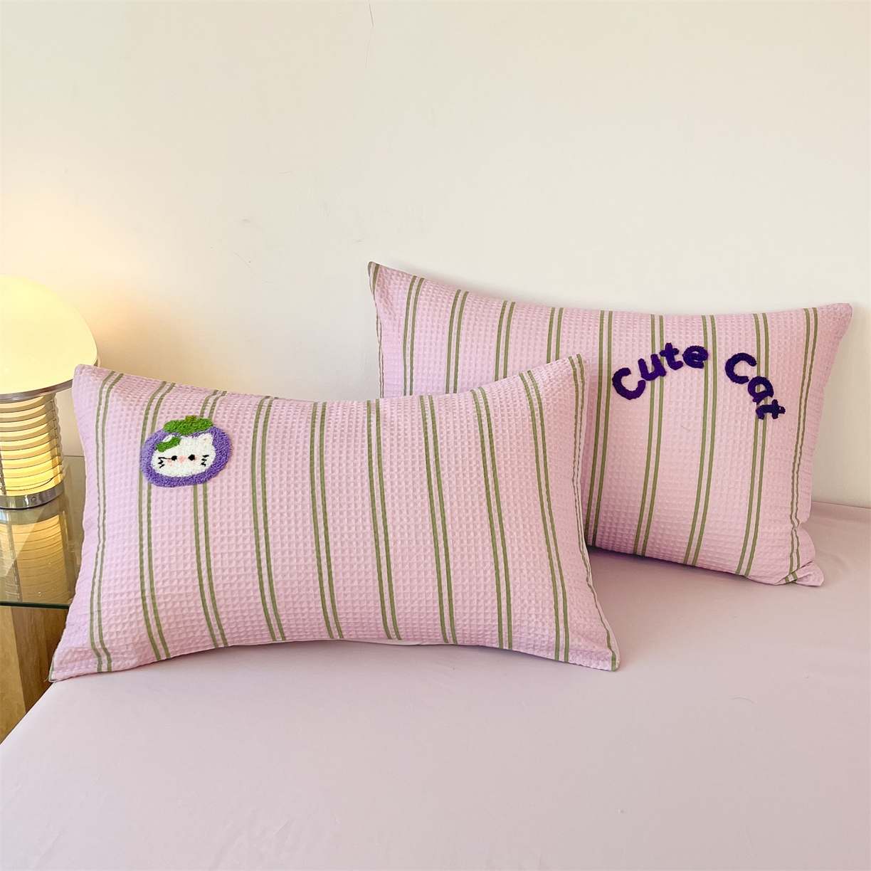 91家纺网 家纺一手货源 找家纺 眷恋家纺 2026新款全棉纯棉A版华夫格B版40支毛巾绣四件套 山竹小猫