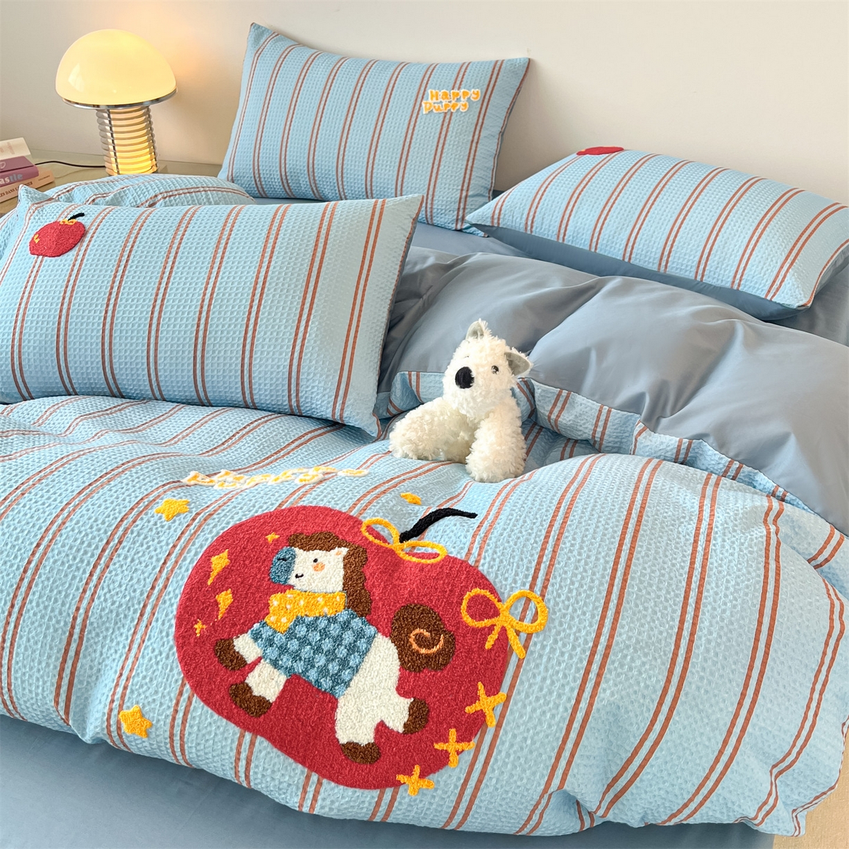 91家纺网 家纺一手货源 找家纺 眷恋家纺 2026新款全棉纯棉A版华夫格B版40支毛巾绣四件套 条纹木马