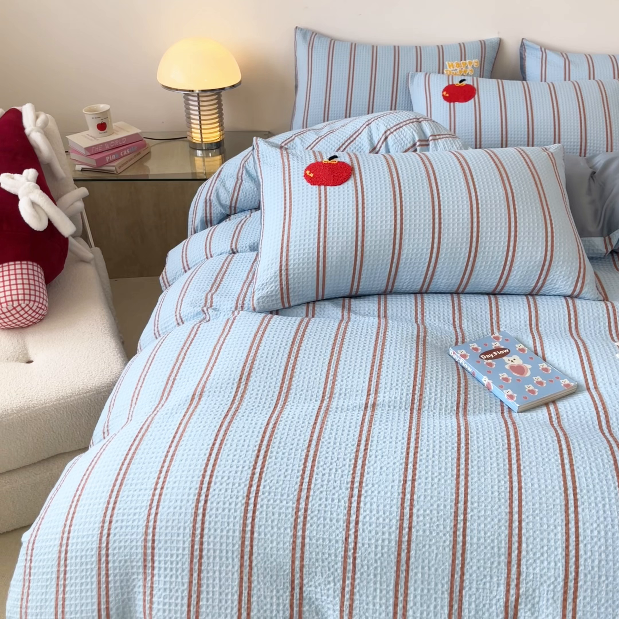 91家纺网 家纺一手货源 找家纺 眷恋家纺 2026新款全棉纯棉A版华夫格B版40支毛巾绣四件套 条纹木马