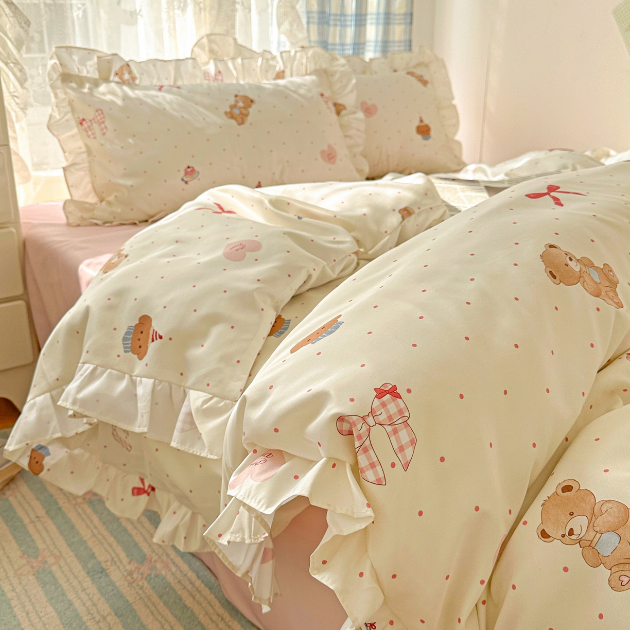 91家纺网 家纺一手货源 找家纺 （总）老K (原美阁） 2026新款韩版冰丝四件套公主花边水洗真丝四件套