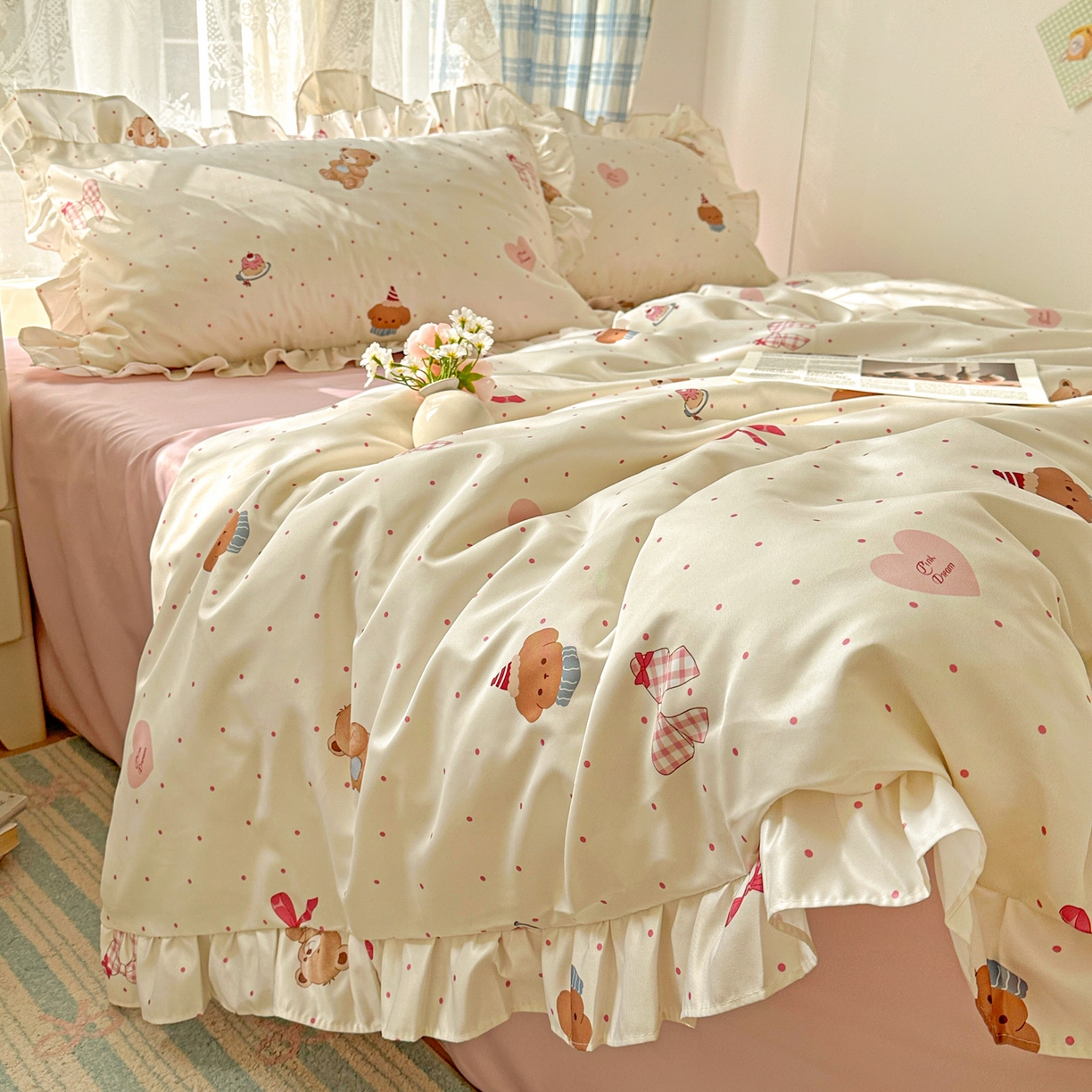 91家纺网 家纺一手货源 找家纺 （总）老K (原美阁） 2026新款韩版冰丝四件套公主花边水洗真丝四件套