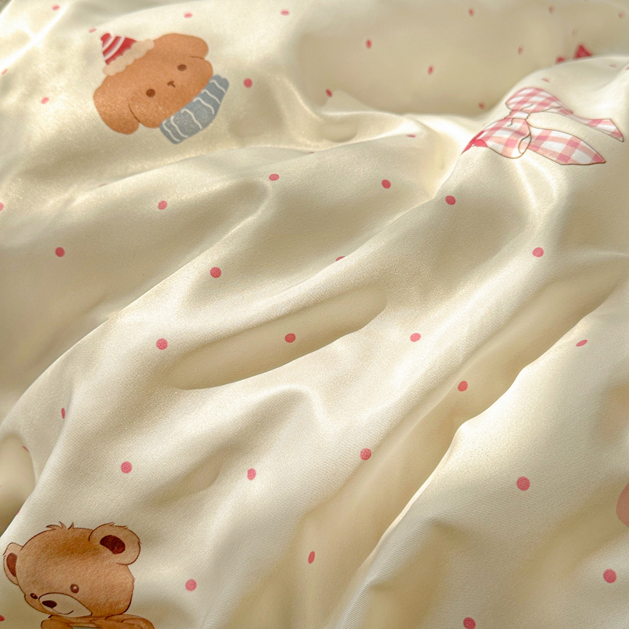 91家纺网 家纺一手货源 找家纺 （总）老K (原美阁） 2026新款韩版冰丝四件套公主花边水洗真丝四件套