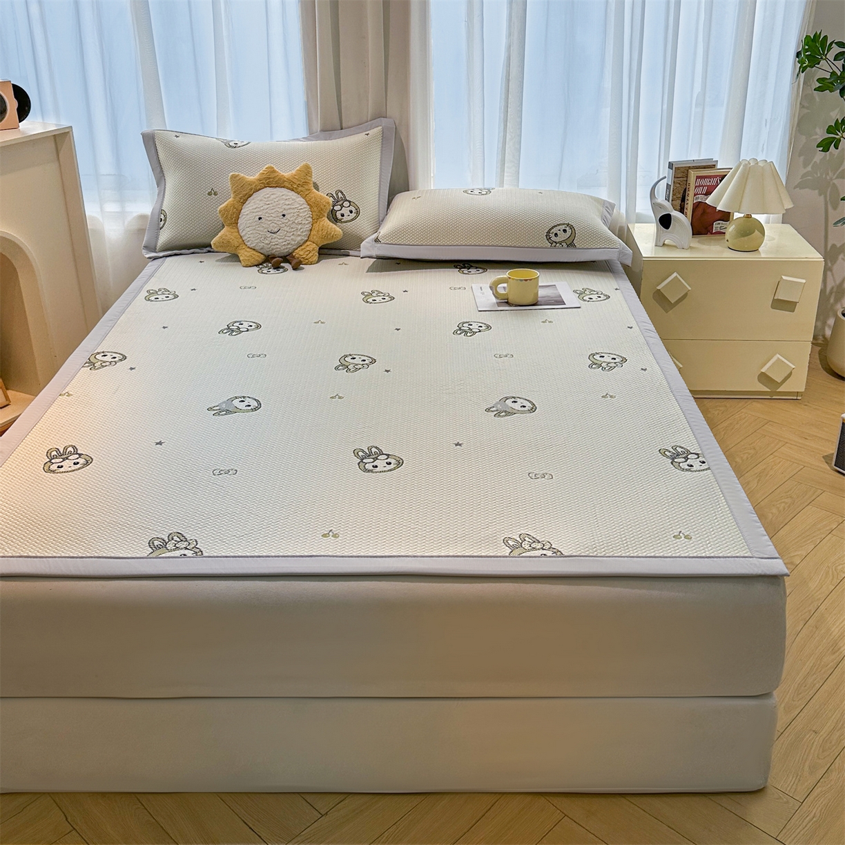 91家纺网 家纺一手货源 找家纺 玉相逢 2026新款卡通提花乙纶凉感凉席-床席款 可爱布布