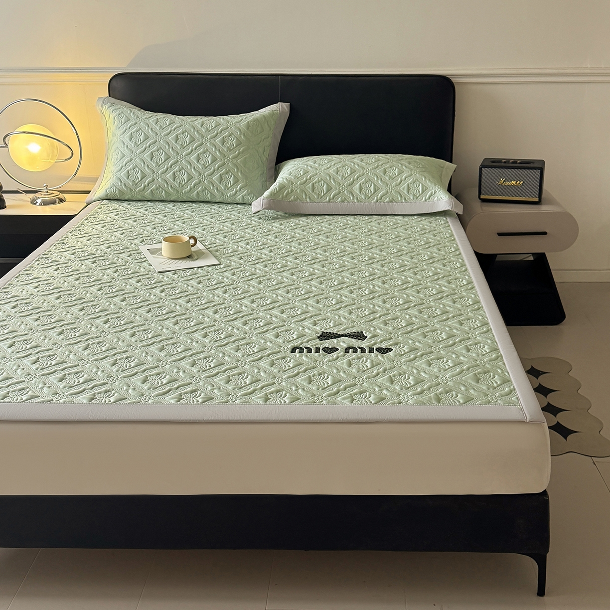 91家纺网 家纺一手货源 找家纺 （总）玉相逢 2026新款立体刺绣乙纶夏凉凉席-蝶韵-床席款