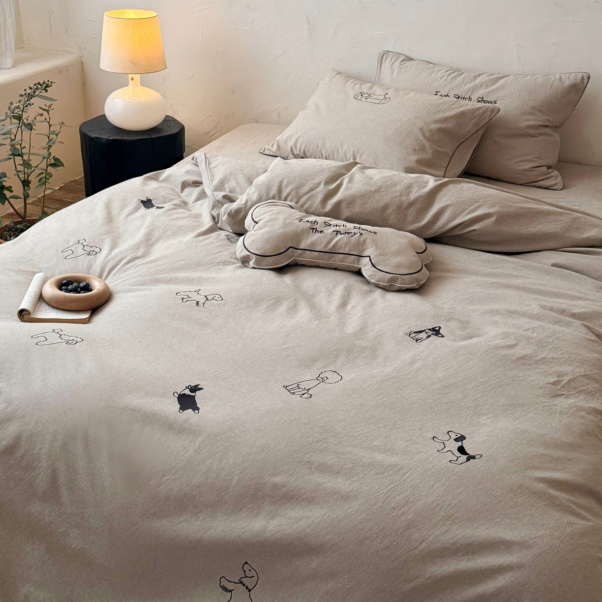 91家纺网 家纺一手货源 找家纺 （总）鹿班家居 2026春季新品色织棉麻精密刺绣系列四件套-小狗日记（标准会员-20）