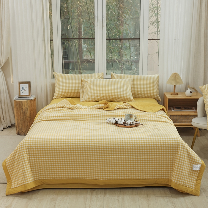 91家纺网 家纺一手货源 找家纺 柠萌家居 2026新款全棉色织水洗棉棉花夏被四件套里外全棉空调被 夏凉被被子被芯 黄小格