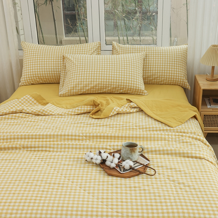 91家纺网 家纺一手货源 找家纺 柠萌家居 2026新款全棉色织水洗棉棉花夏被四件套里外全棉空调被 夏凉被被子被芯 黄小格
