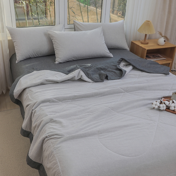 91家纺网 家纺一手货源 找家纺 柠萌家居 2026新款全棉色织水洗棉棉花夏被四件套里外全棉空调被 夏凉被被子被芯 灰密条