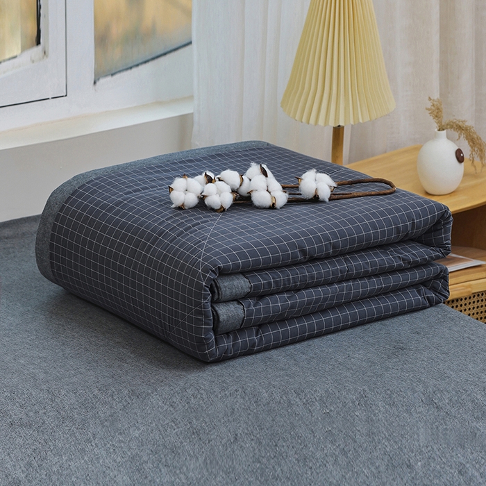 91家纺网 家纺一手货源 找家纺 柠萌家居 2026新款全棉色织水洗棉棉花夏被四件套里外全棉空调被 夏凉被被子被芯 灰小格