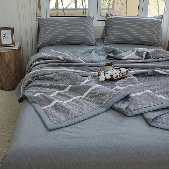 91家纺网 家纺一手货源 找家纺 柠萌家居 2026新款全棉色织水洗棉棉花夏被四件套里外全棉空调被 夏凉被被子被芯 宽双线冷灰